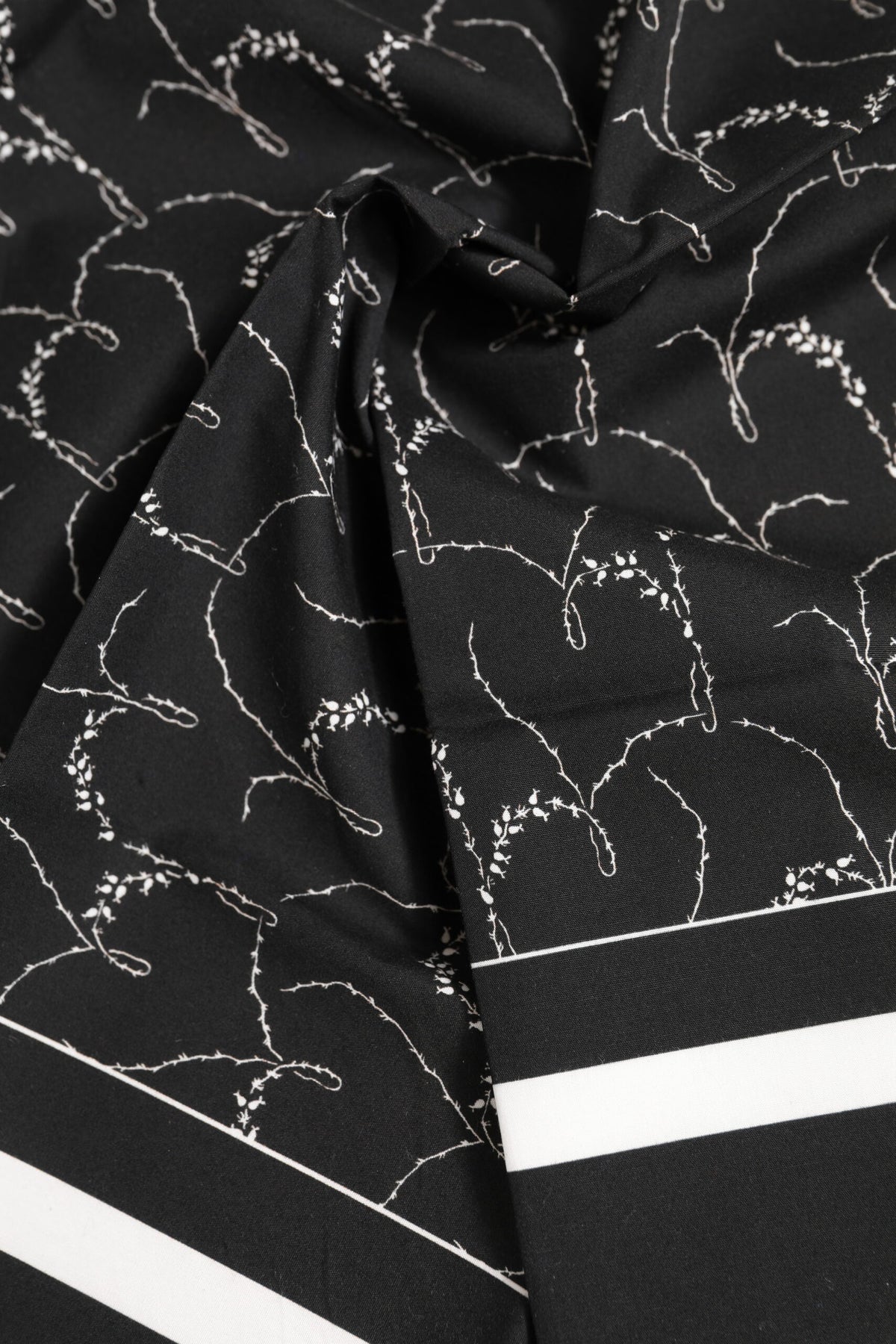 Dolce & Gabbana Black White Printed Square Men Foulard Men's Scarf