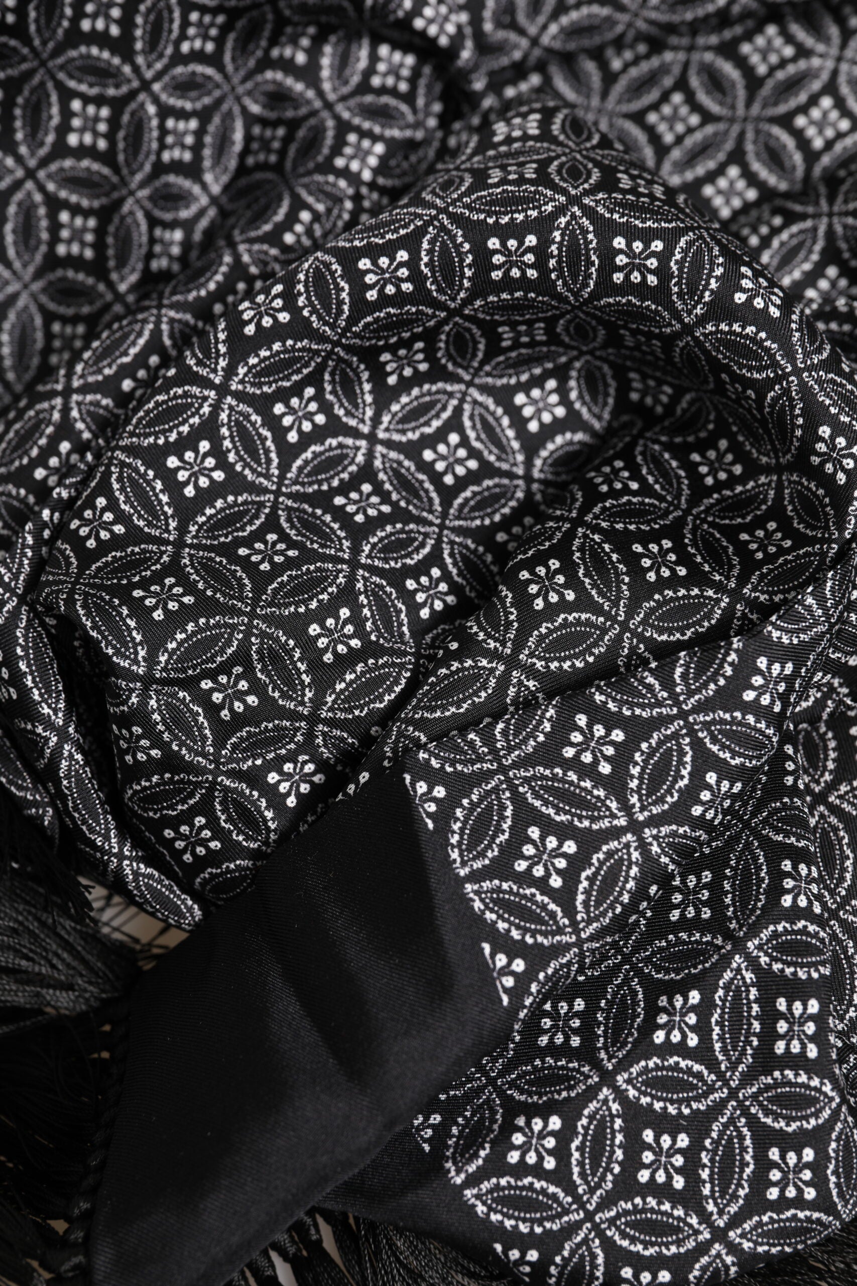 Dolce & Gabbana Black Patterned Fringes Men Foulard Men's Scarf