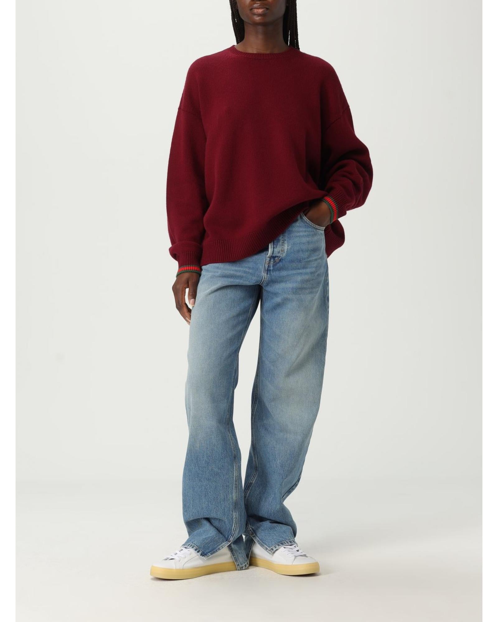 デニム・ジーパン GUCCI Woman Jeans Blue 816971XDC5F 4100 Gucci Blue Washed Denim Logo Patch Flared Jeans S Waist 26