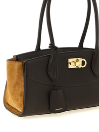 Ferragamo Women 'Newferragamo Studiosoft Eastwest(M)' Shoulder Bag