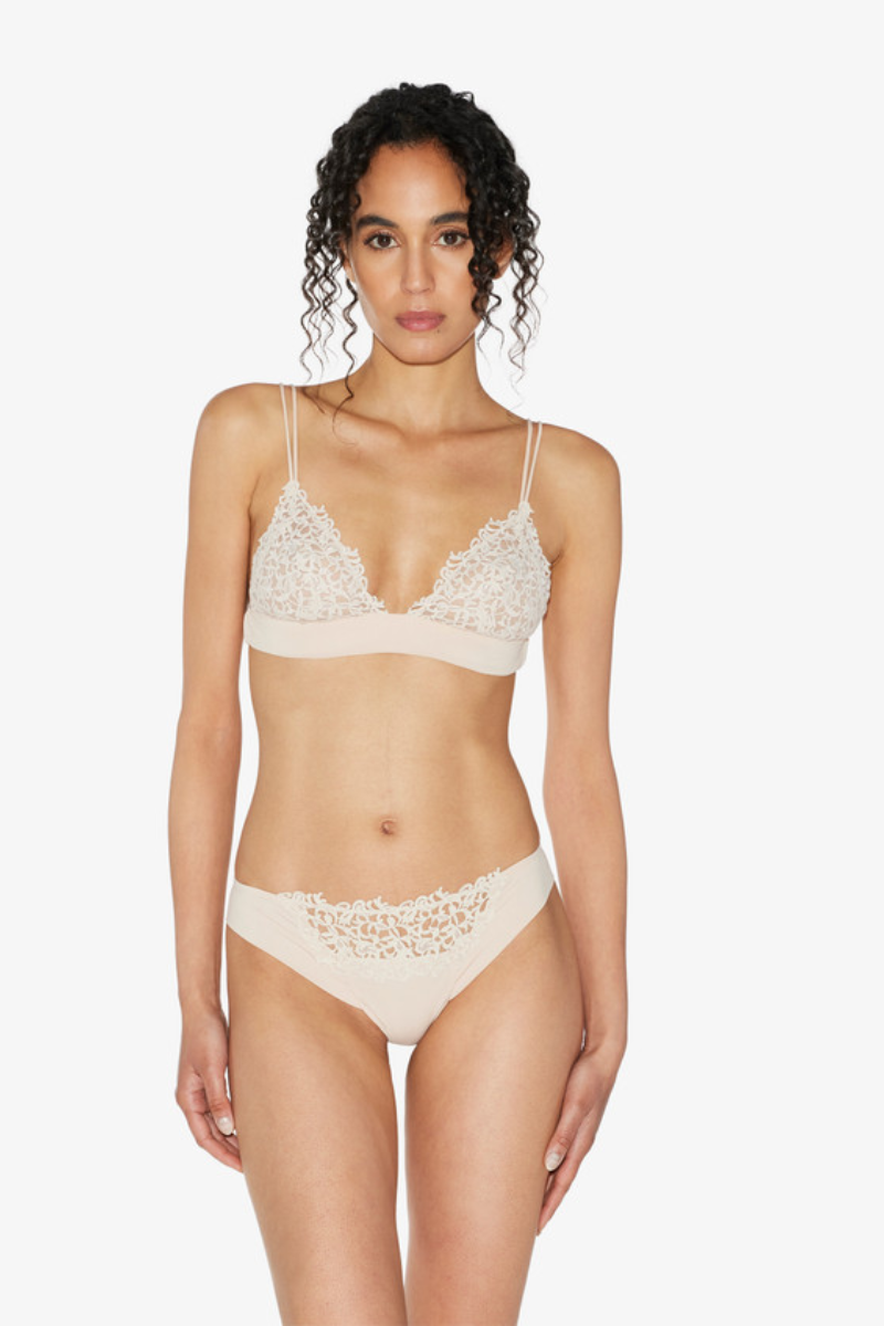 La Perla Rose Beige Macramé Thong