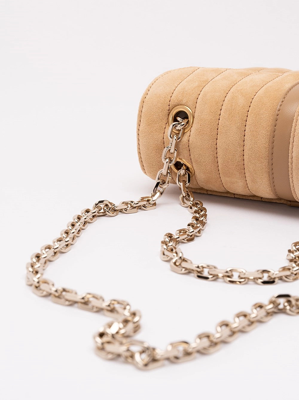 Gucci Women Jetset Gg Marmont Medium Shoulder Bag