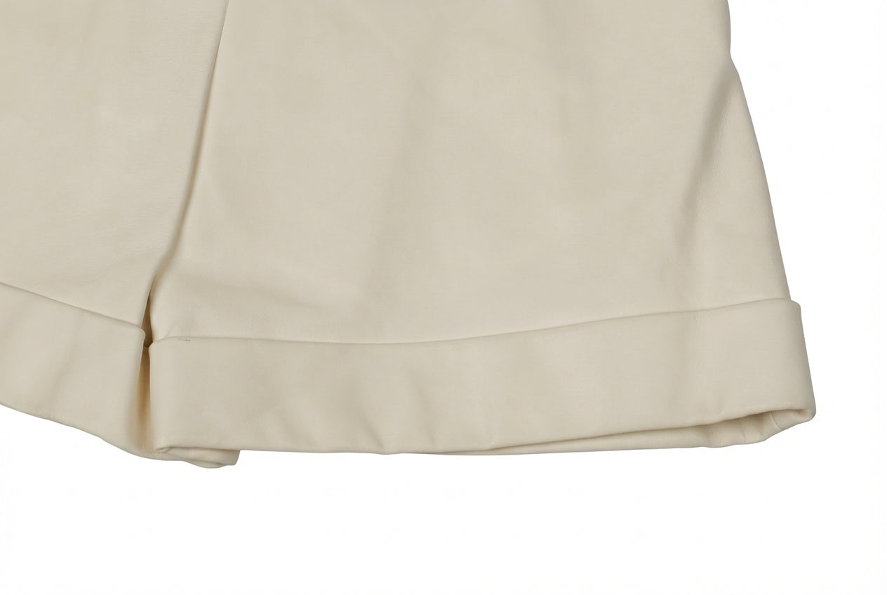 Valentino Short