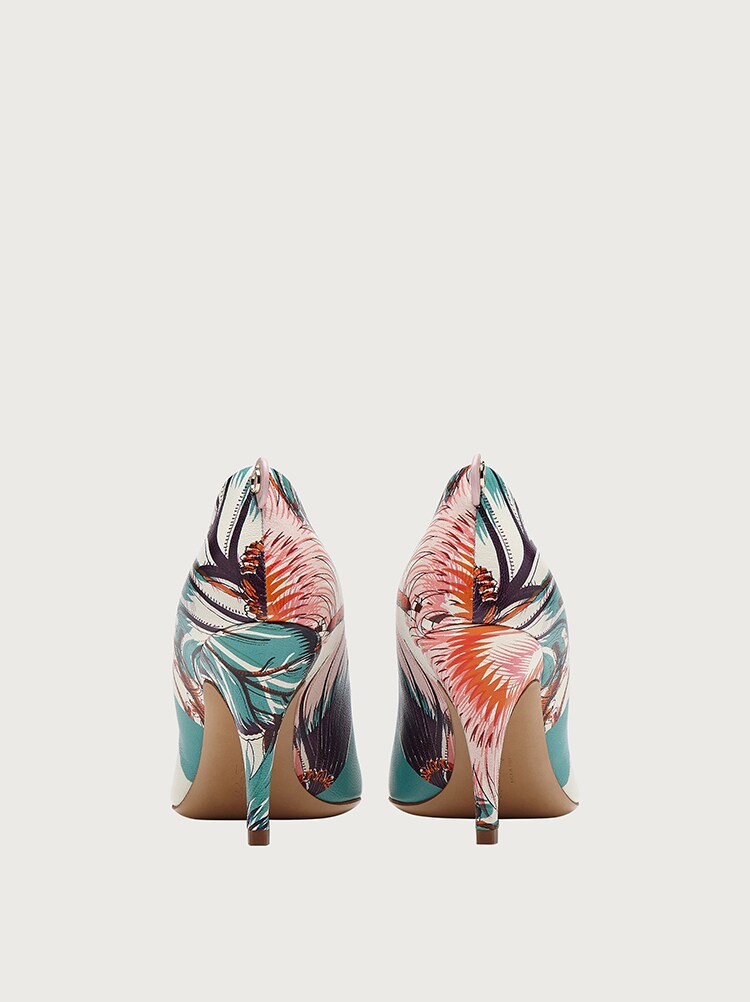 Ferragamo Ferragamo Plain Pump