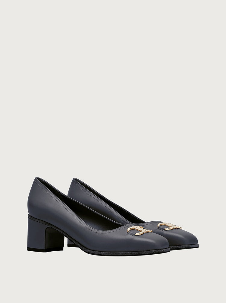 Ferragamo Ferragamo Ornament Pump