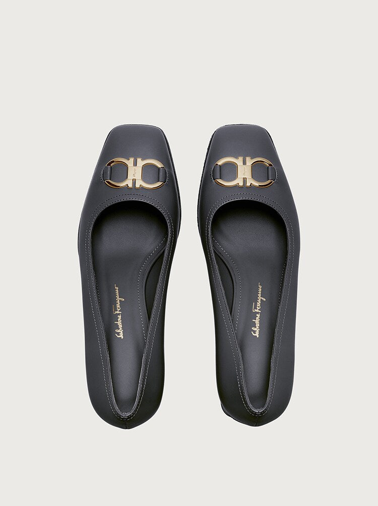 Ferragamo Ferragamo Ornament Pump