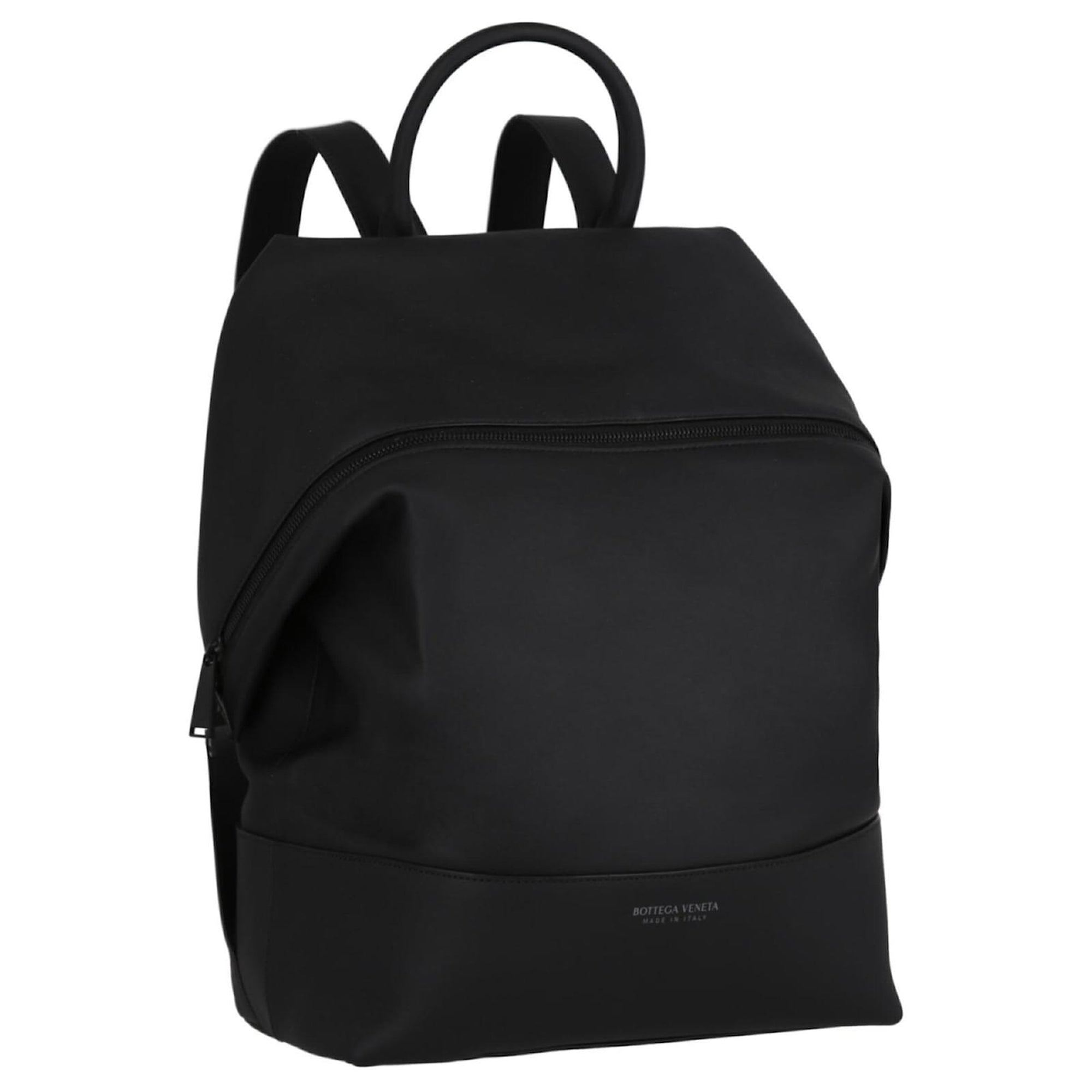 bottega veneta zaino leather backpack 229114 The Leather backpack by Bottega Veneta epitomizes luxury and functionality Bottega Veneta - Marco Polo