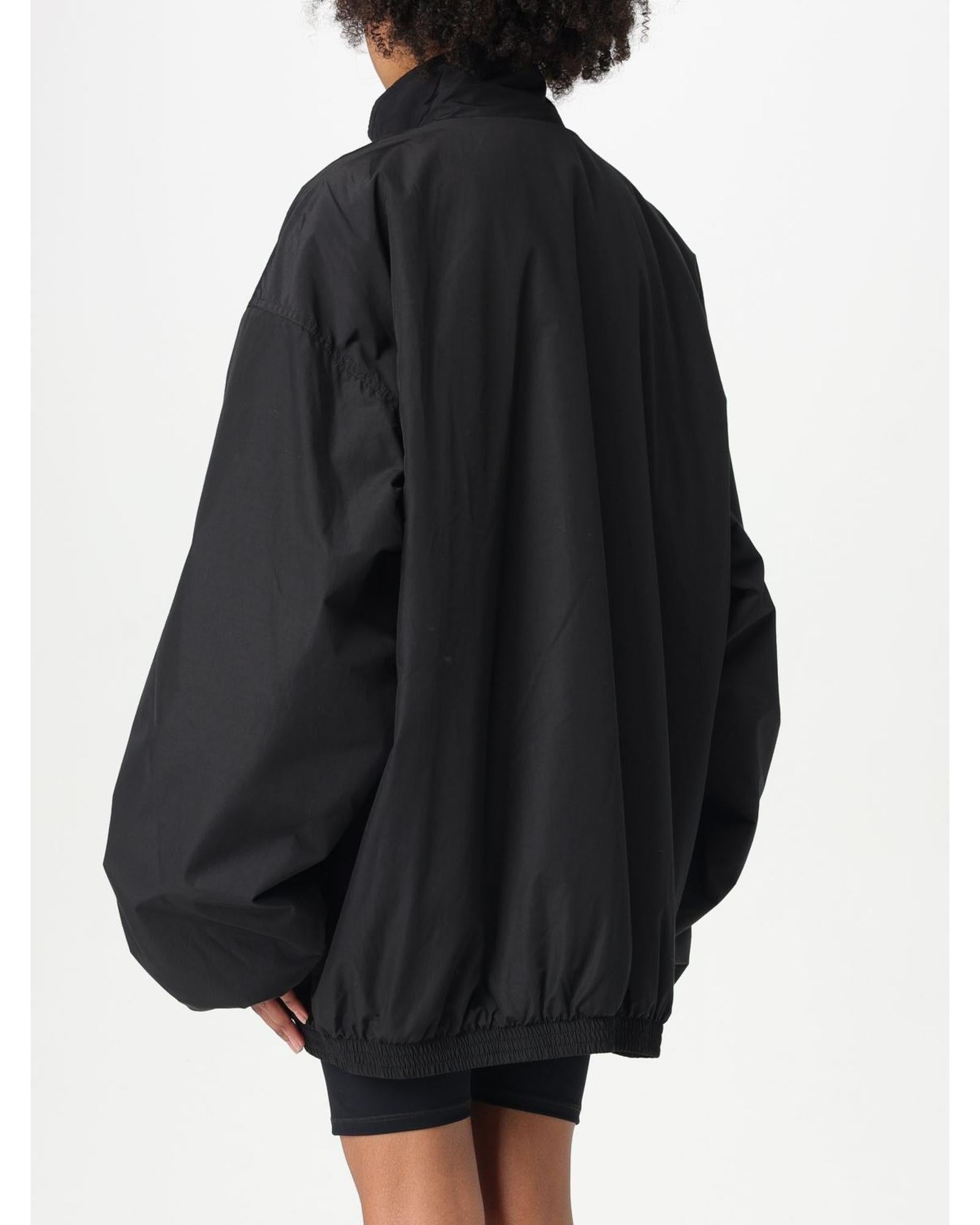 ジャケット BALENCIAGA Women Jackets 793613T52151000 Black Shrunk cropped bomber jacket in black - Balenciaga | Mytheresa