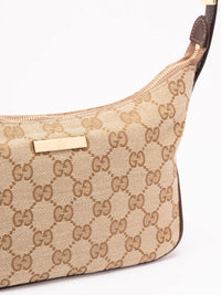 Gucci Gucci Women `Gucci Essence Plaque` Shoulder Bag