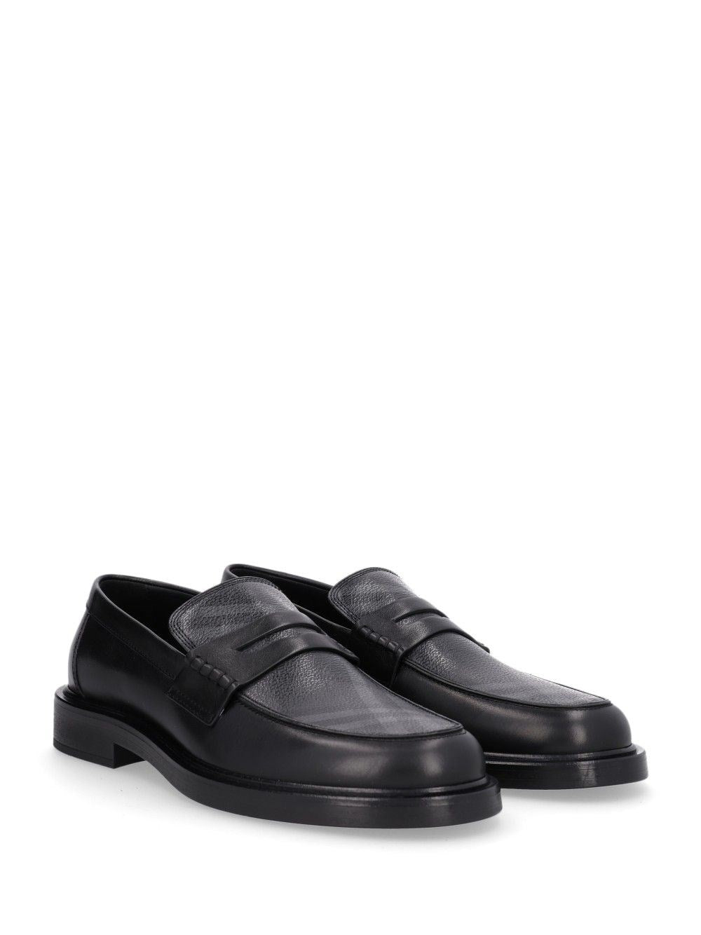 Burberry Burberry Men Pembroke Loafers In Leather And Check