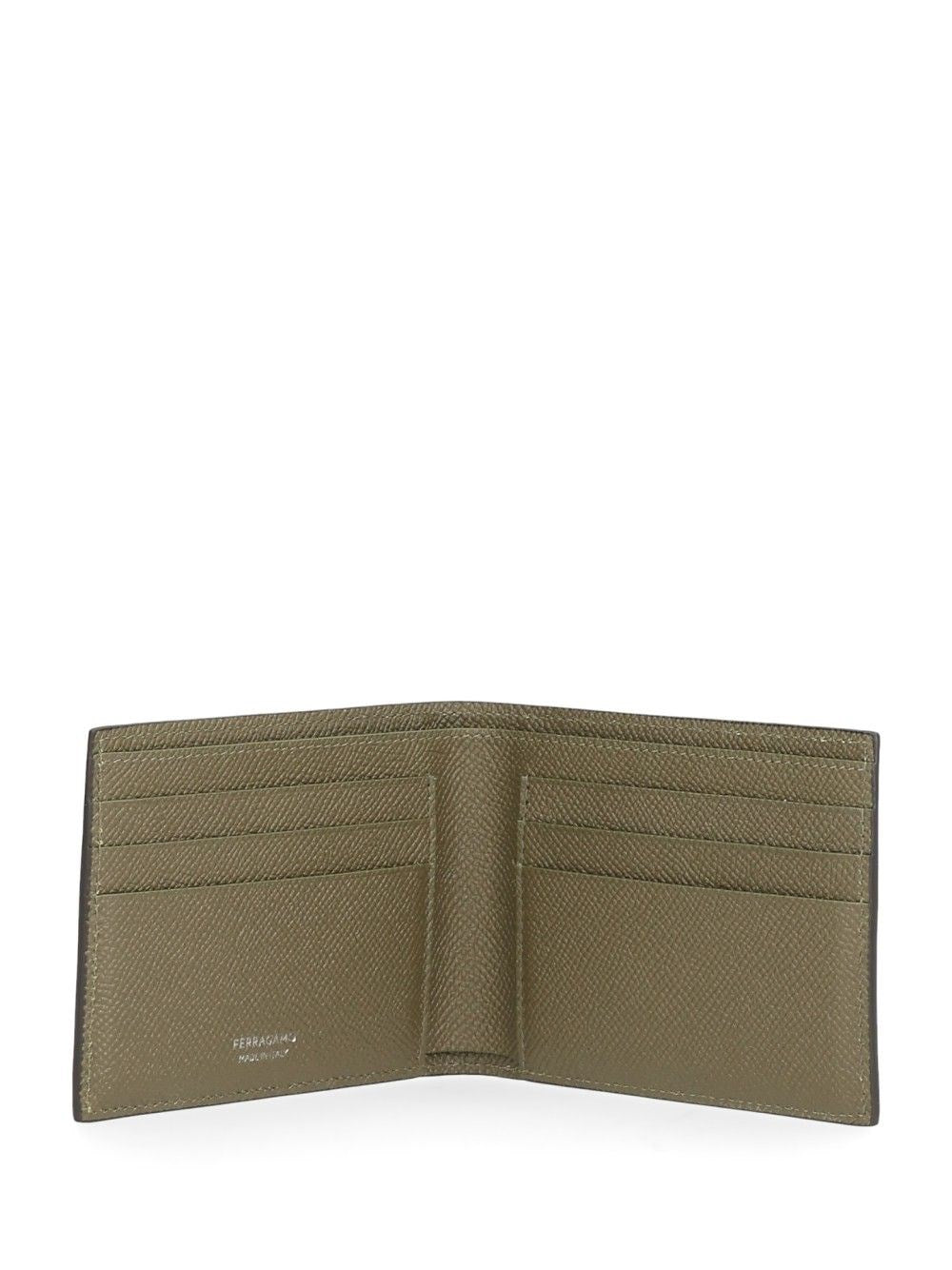 Ferragamo Men Gancini Bifold Wallet