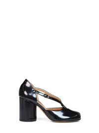 Maison Margiela Women Black Glossy Leather Tabi Pumps