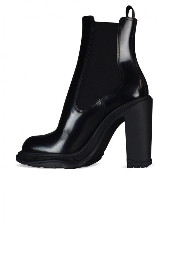 Alexander McQueen Alexander Mcqueen Women Tread Chelsea Boots