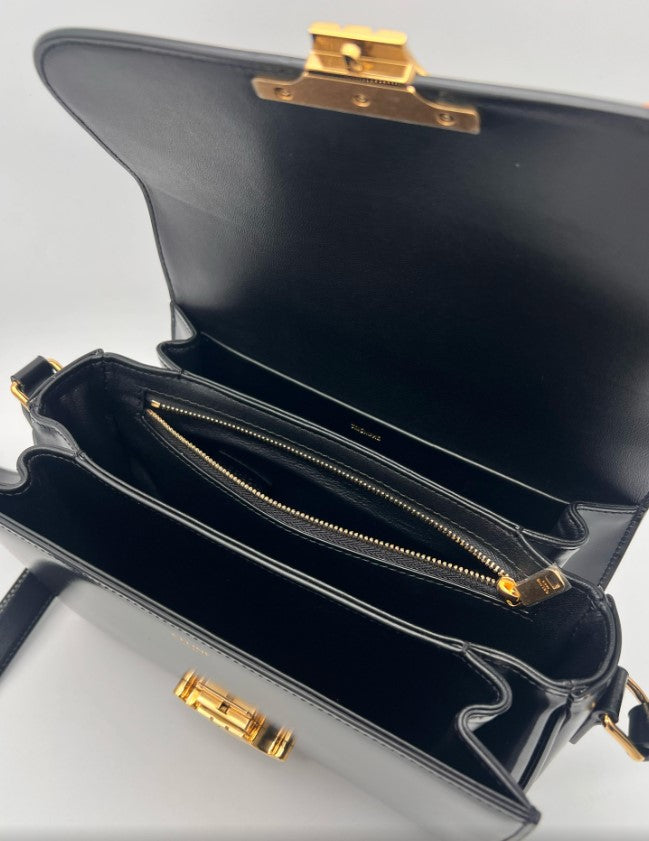 CELINE CLASSIQUE TRIOMPHE BAG IN SHINY CALFSKIN 187363 - BLACK