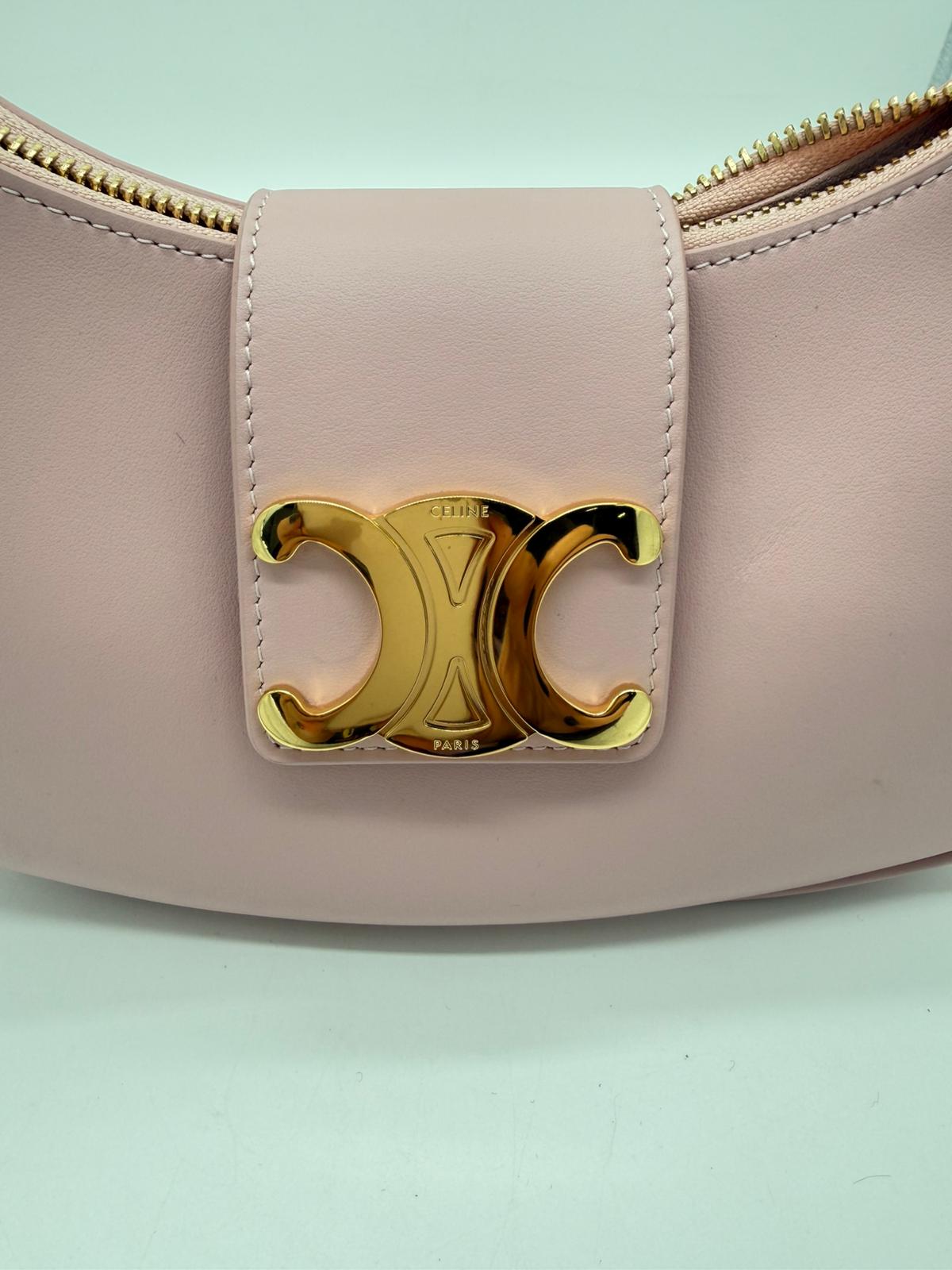 CELINE MEDIUM AVA TRIOMPHE BAG in Smooth Calfskin 114492 - PINK