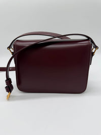 CELINE TEEN TRIOMPHE BAG IN SHINY CALFSKIN 188423 - BURGUNDY