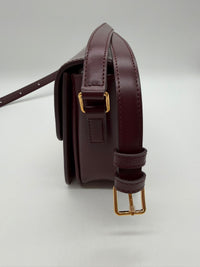 CELINE TEEN TRIOMPHE BAG IN SHINY CALFSKIN 188423 - BURGUNDY
