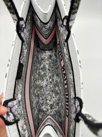 DIOR BOOK TOTE MEDIUM M1296 - Floral Embroidery White Multicolor