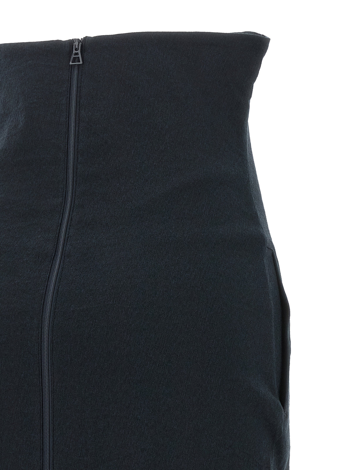 ISSEY MIYAKE Issey Miyake Women 'Allow' Long Skirt With Zip