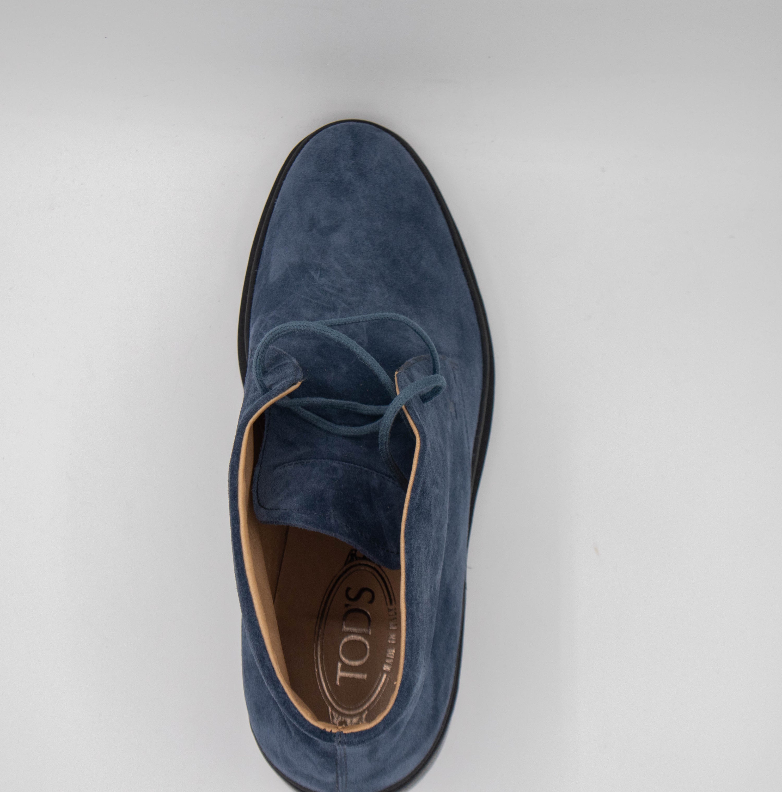 Tods Suede Chukka Boots with Rubber Sole in Navy