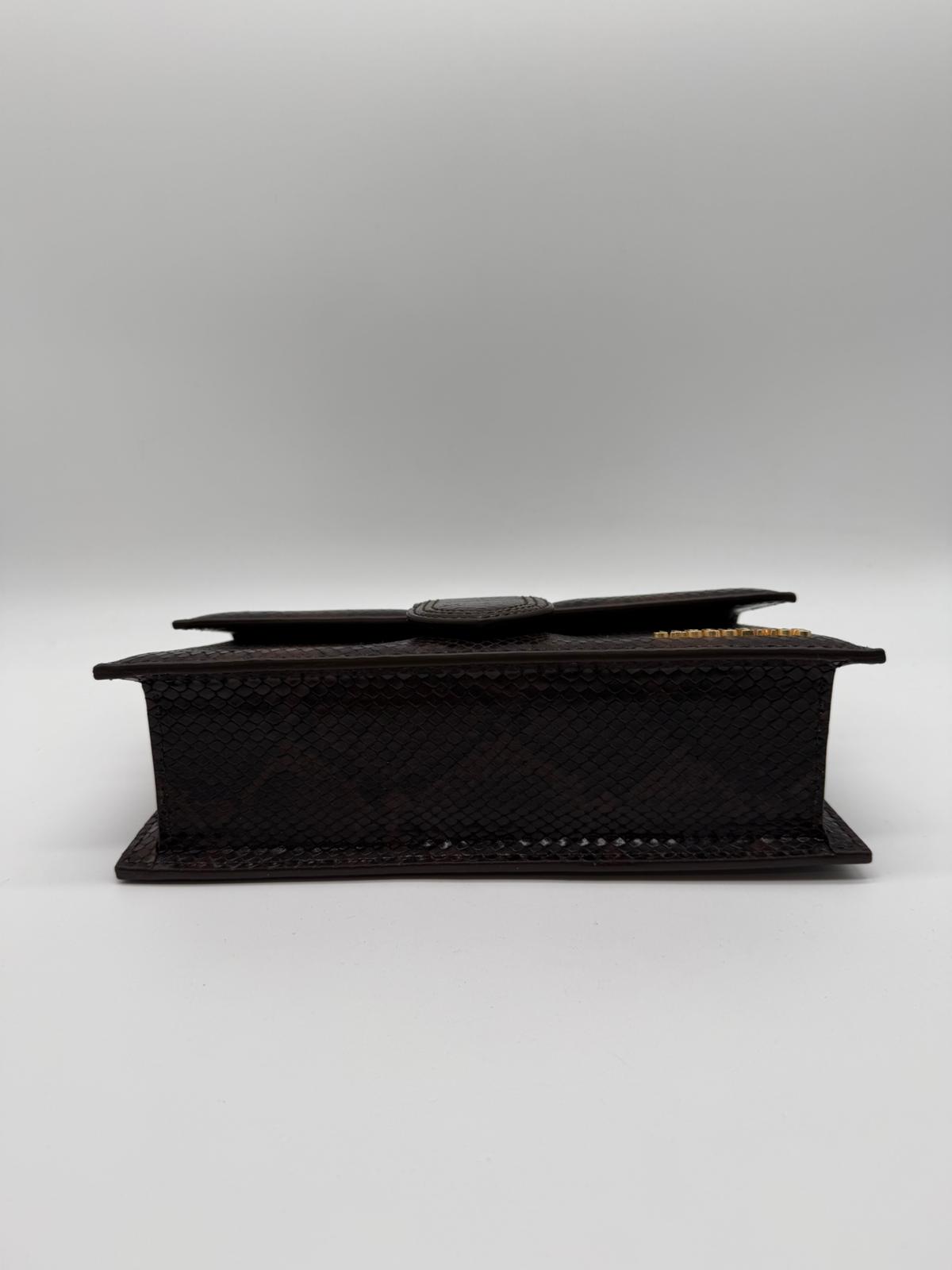 JACQUEMUS JACQUEMUS GRANDE BAMBINO 213BA007 - CROCO BLACK/BROWN
