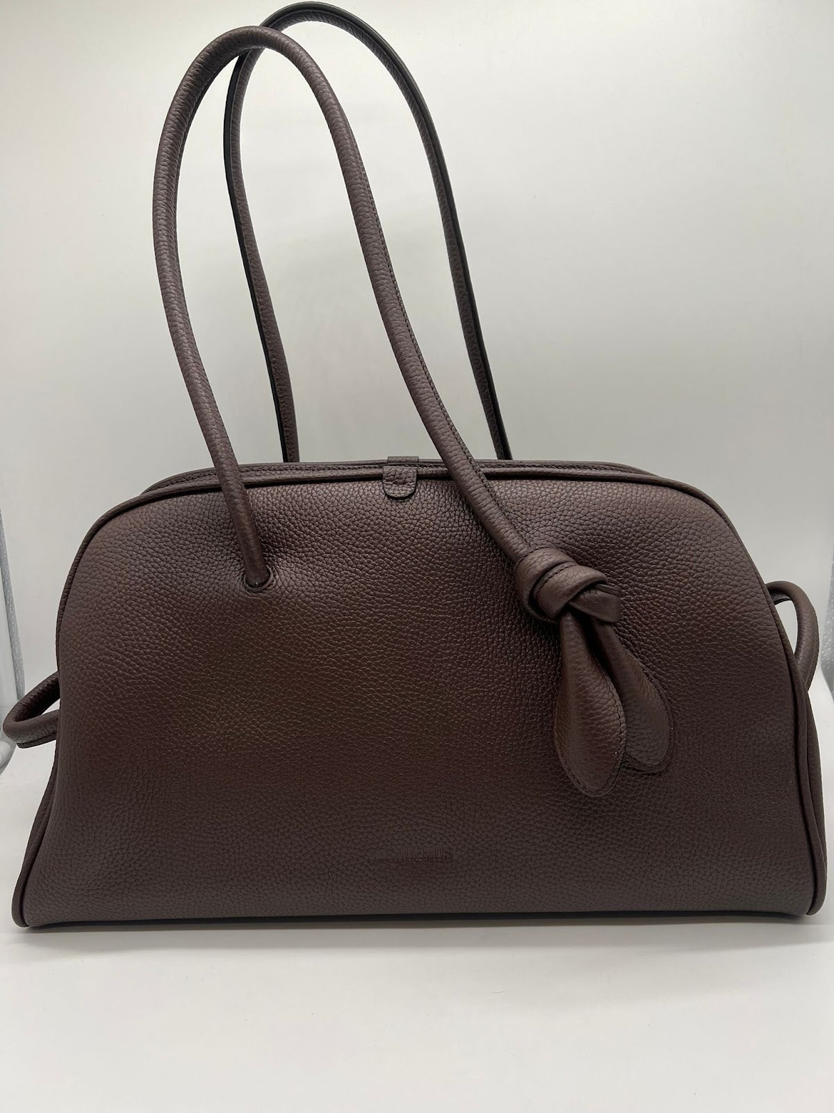 JACQUEMUS JACQUEMUS LE TURISMO LEATHER SHOULDER BAG - BROWN
