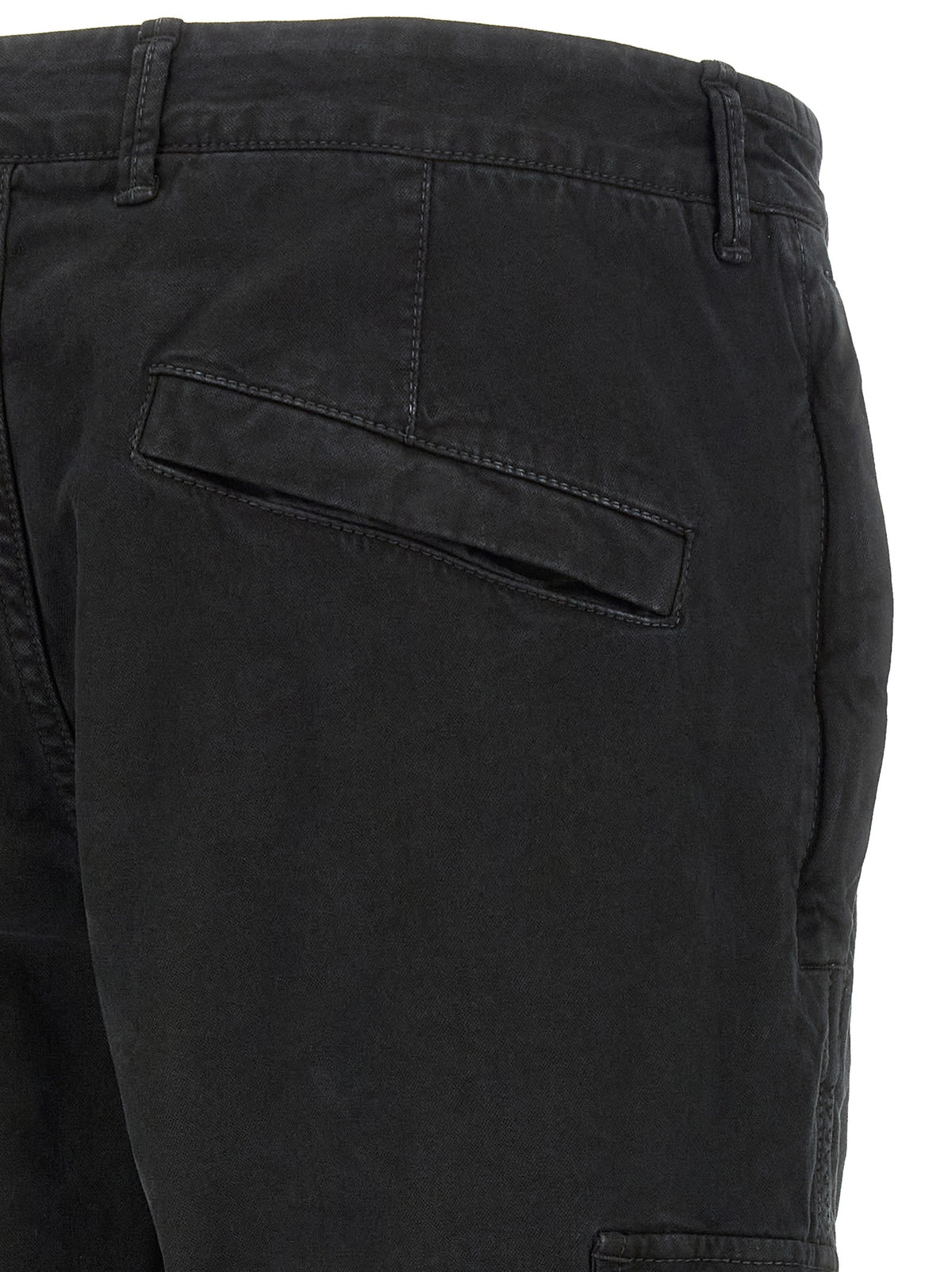 Stone Island Men '3100034' Cargo Pants With Logo Badge