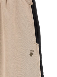 Off-White Men 'Spices Arrow Overlap Skate' Bermuda Shorts