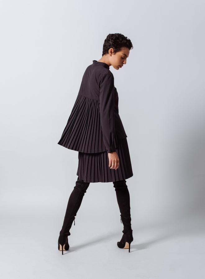 Luxe Black Pleated Skirt3