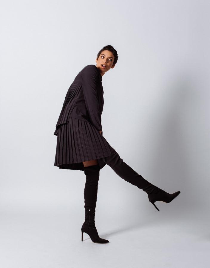 Luxe Black Pleated Skirt1