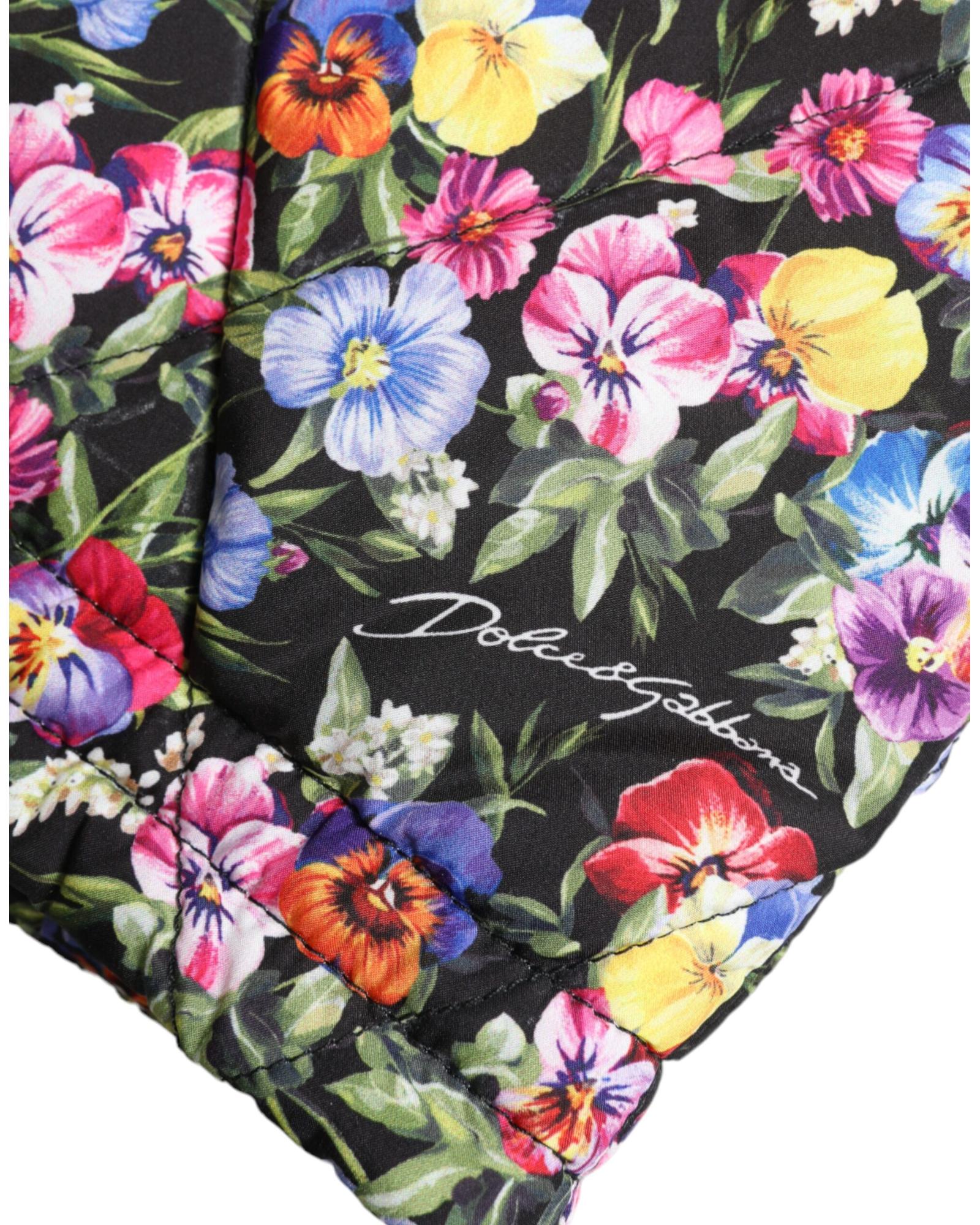 【送料&関税込】Dolce & Gabbana Mix Flowers Print Shorts Floral-print silk shorts in Print for Men | Dolce&Gabbana®