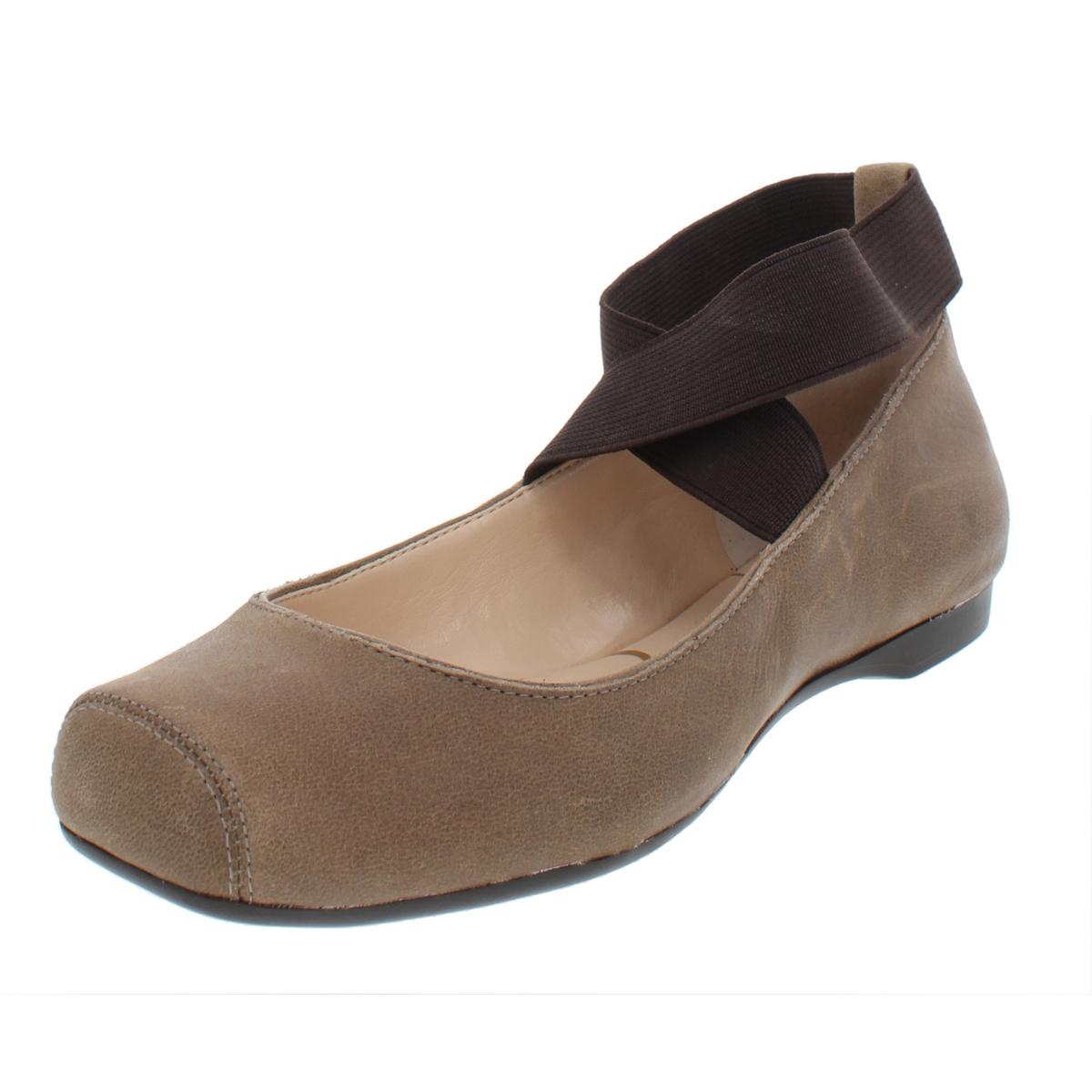 Jessica Simpson Womens Mandalaye Snake Print Ballet Flats