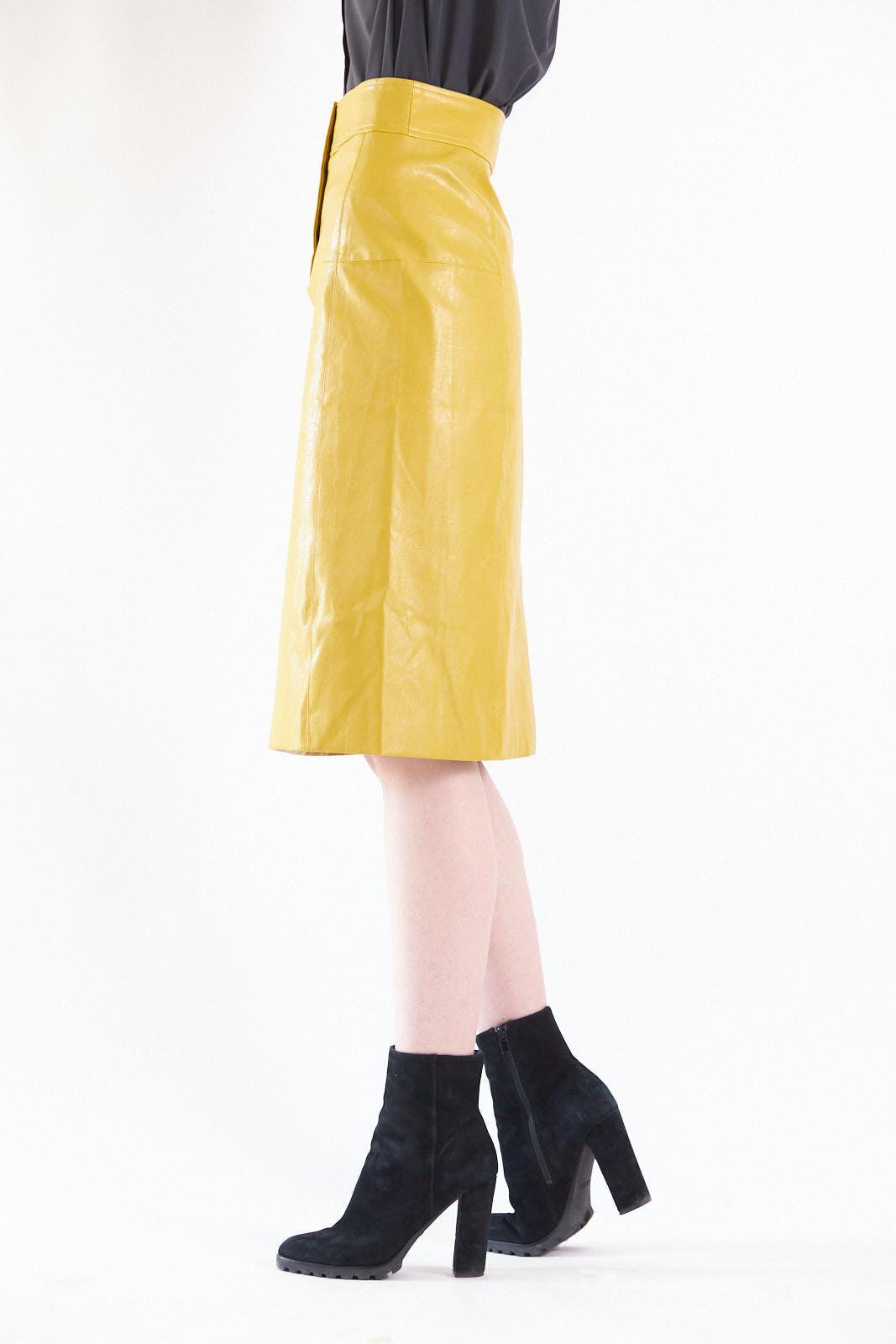 Glossy Vegan Leather Pencil Skirt5