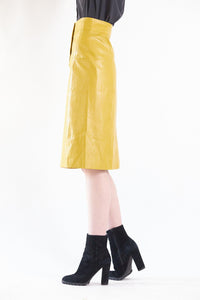 Glossy Vegan Leather Pencil Skirt5