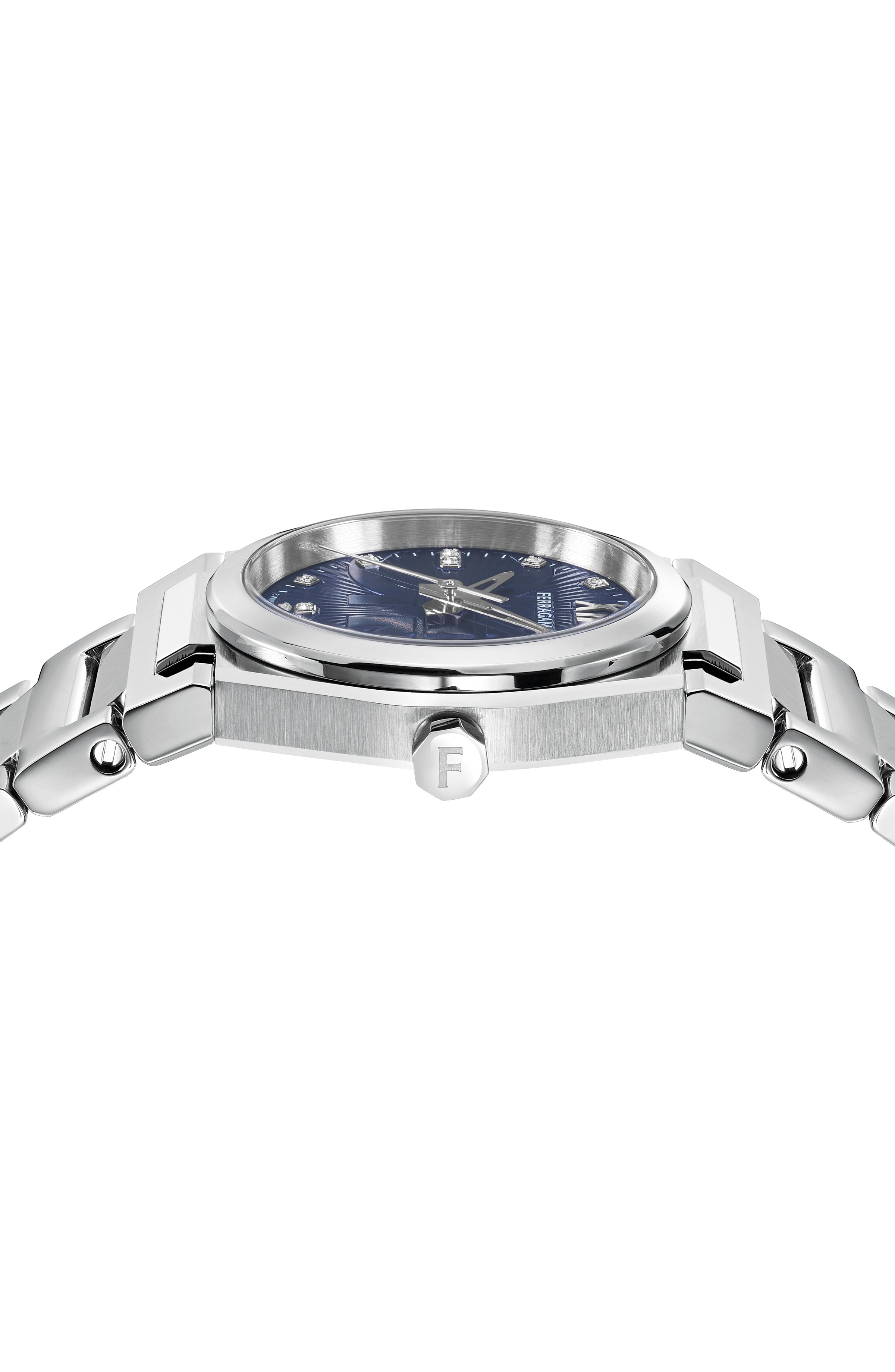 Ferragamo Womens Vega Stainless Steel 28mm Bracelet Fashion Watch