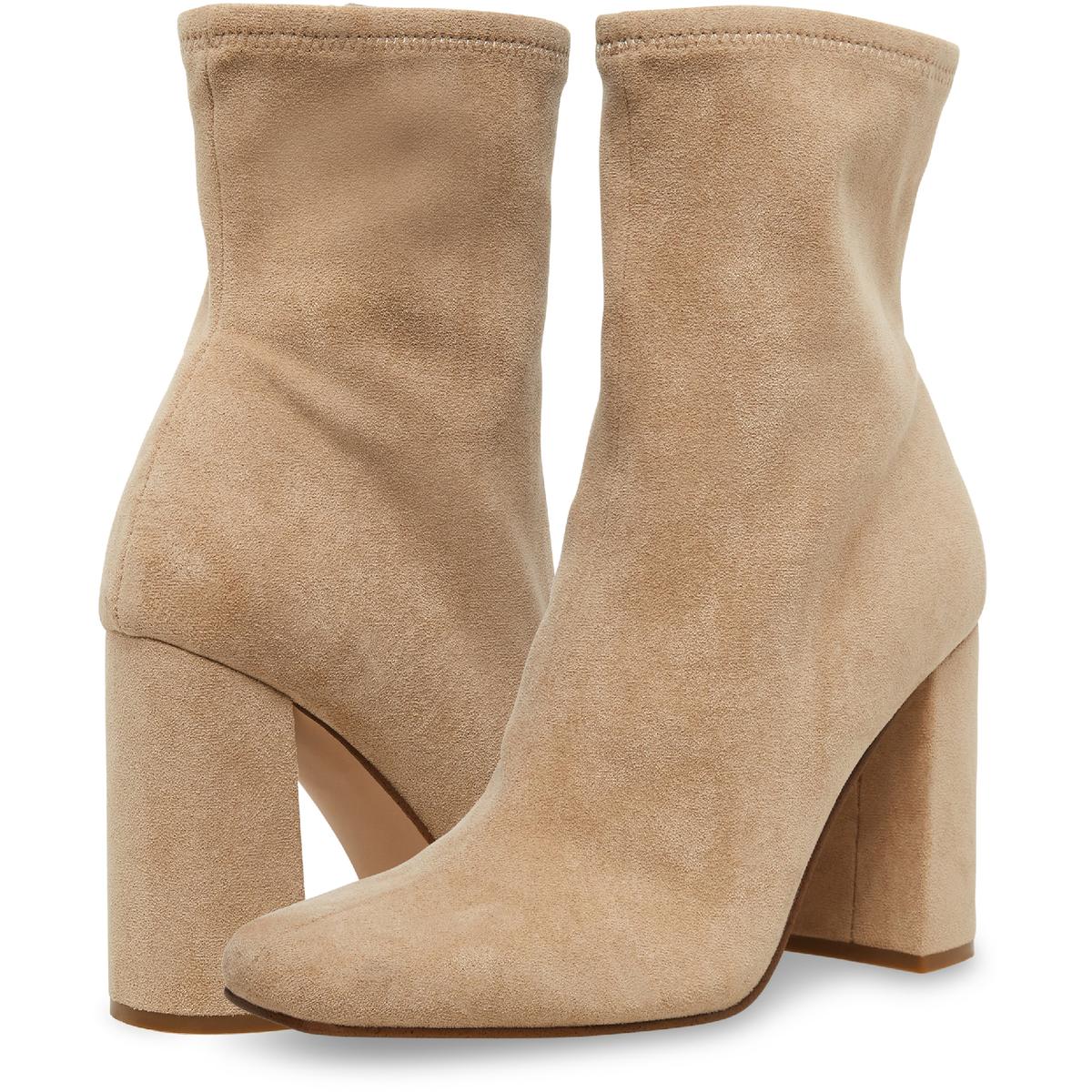 Lynden Womens Ankle Boots