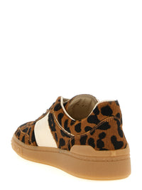 VALENTINO GARAVANI Valentino Garavani Women Valentino Garavani 'Upvillage' Sneakers