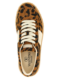 VALENTINO GARAVANI Valentino Garavani Women Valentino Garavani 'Upvillage' Sneakers
