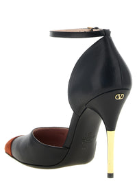 Valentino Garavani Women Valentino Garavani 'Sinead' Black Pumps
