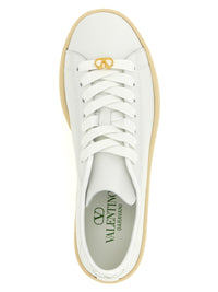 VALENTINO GARAVANI Valentino Garavani Women Valentino Garavani 'Royco' Sneakers