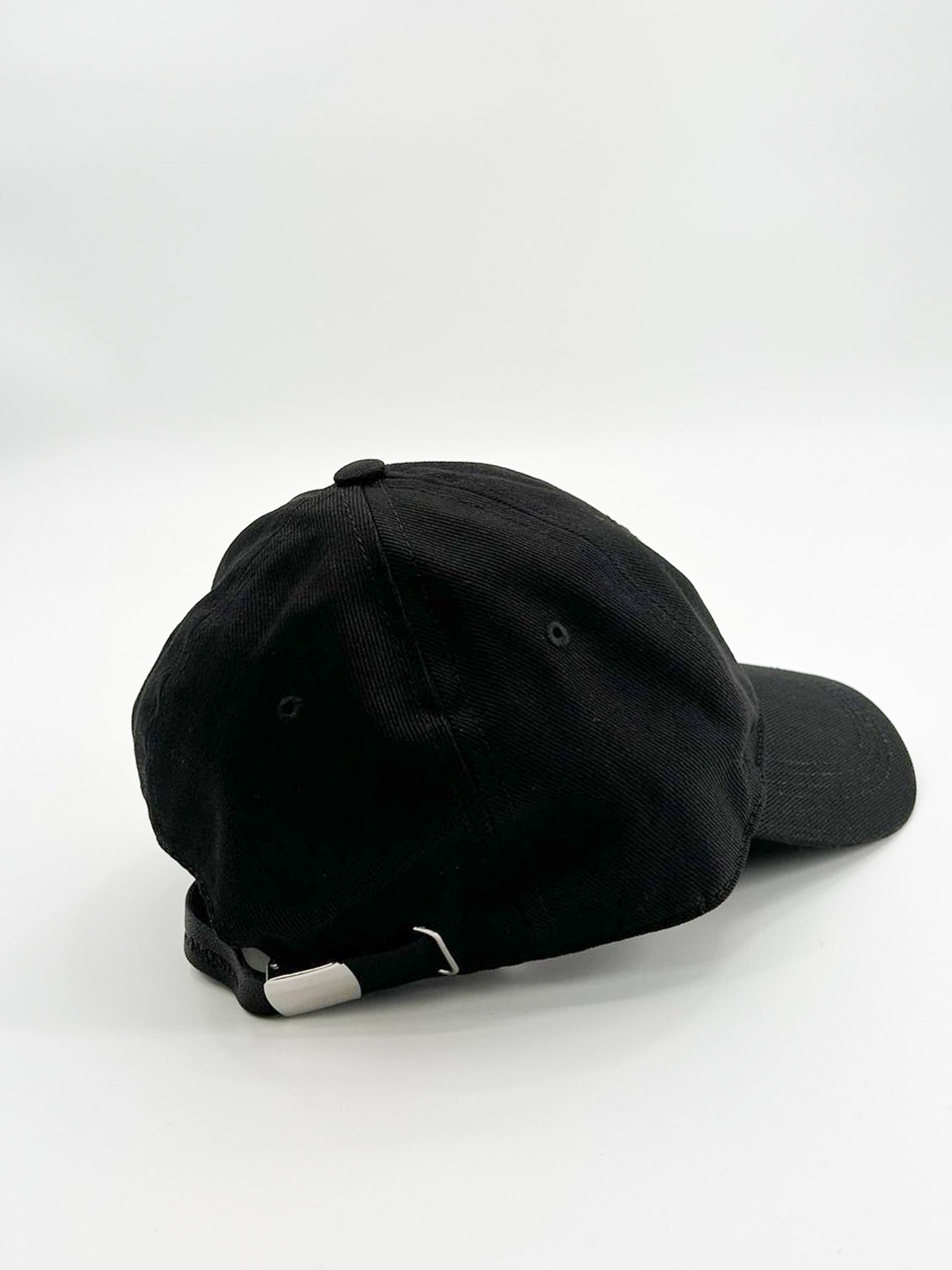 Alexander McQueen Embroidered Skull Baseball Cap - Black