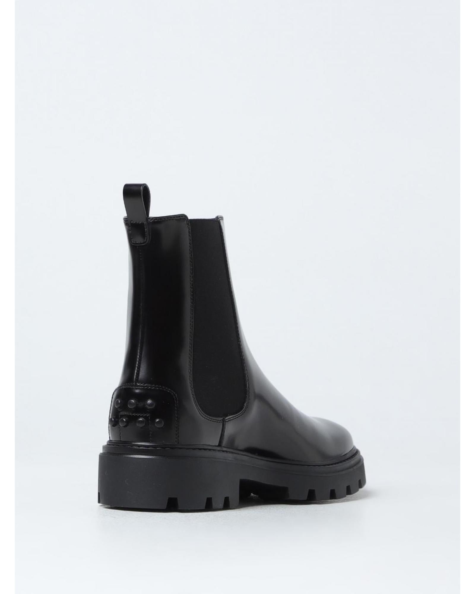 Tod's Chelsea Boots Lug Sole Women Black Ankle Boots