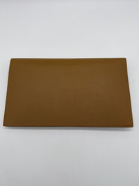 YSL UPTOWN POUCH IN GRAIN DE POWDER EMBOSSED LEATHER 5657391 - MUSTARD