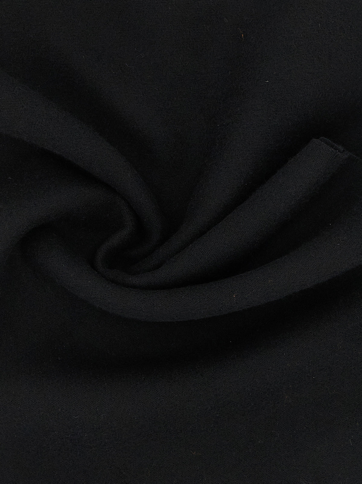 VALENTINO GARAVANI Valentino Garavani Men Cashmere Scarf Valentino Garavani With Fringes