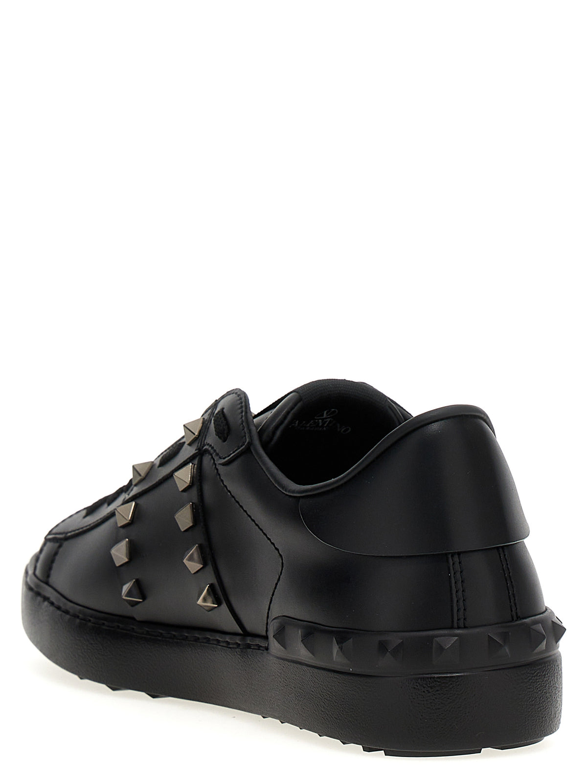 VALENTINO GARAVANI Valentino Garavani Men Valentino Garavani 'Rockstud Untitled' Sneakers