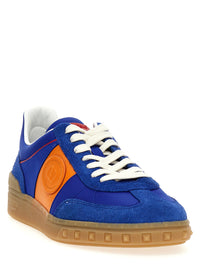 VALENTINO GARAVANI Valentino Garavani Men Valentino Garavani 'Upvillage' Sneakers