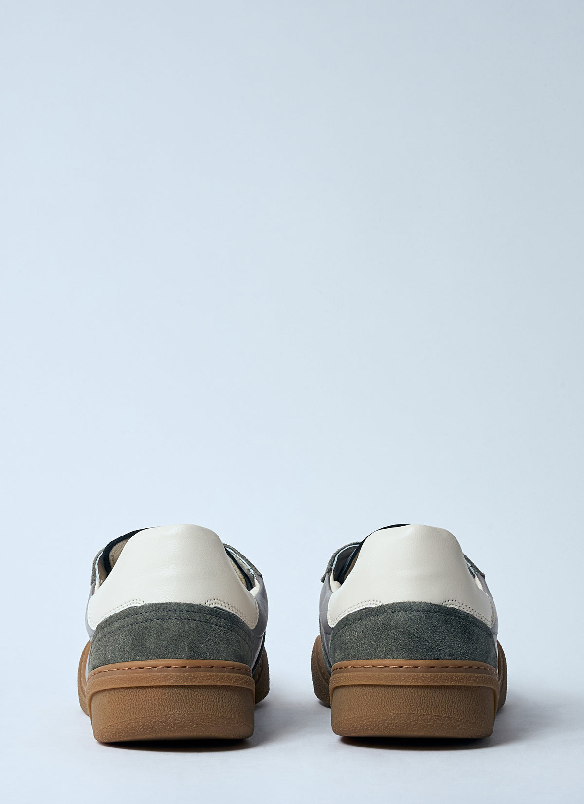 Acne Studios Men Leather Low-Top Sneakers
