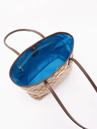 Gucci Gucci Women `Gucci Essence Plaque` Shoulder Bag