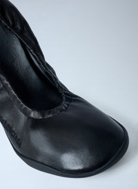 Balenciaga Women Shibuya Pumps