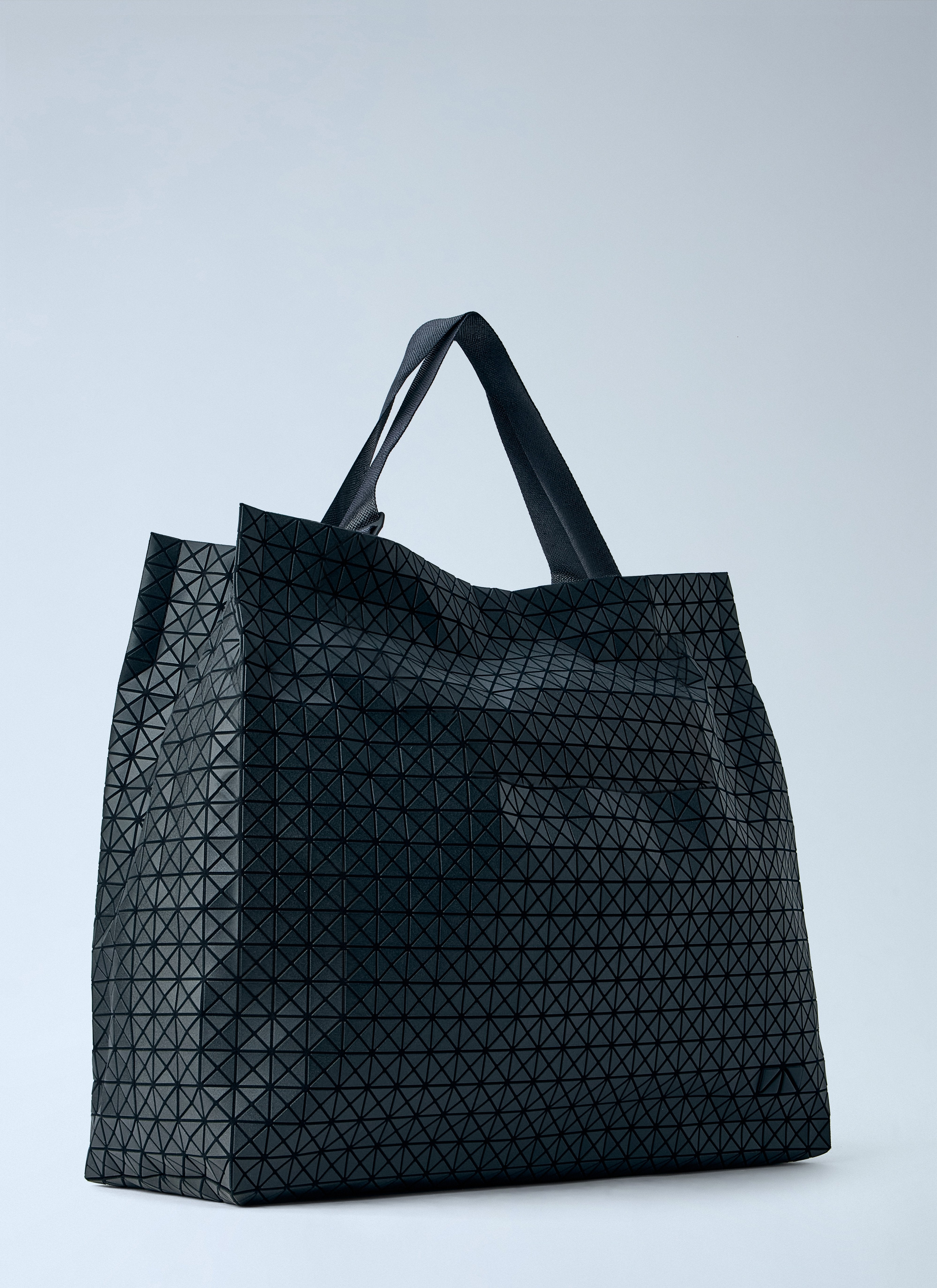 バッグ BAOBAO Bao Bao Issey Miyake Men Cart Tote Bag – Bluefly